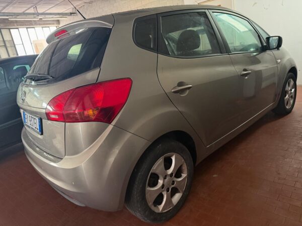 Kia Venga 1.4 Family in perfect general conditions