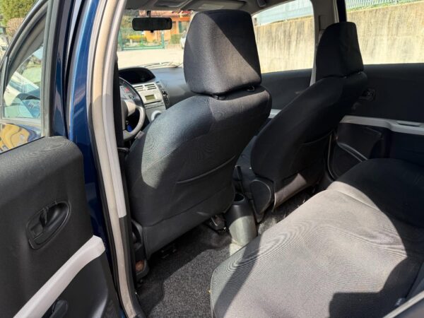 Toyota Yaris in perfette condizioni generali., - Image 2