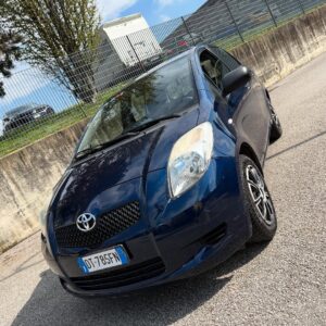 Toyota Yaris in perfette condizioni generali.,