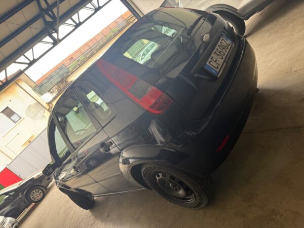 Ford Fiesta - Image 7